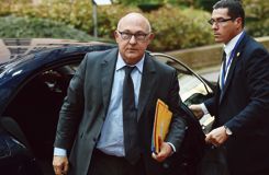 La France recule sur la taxe financière