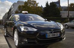 Les Taxis bleus misent sur les Tesla électriques