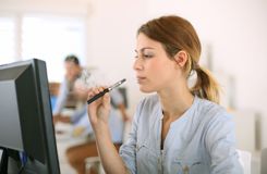 « Fumer tue » aussi... votre ordinateur « Fumer tue » aussi... votre ordinateur