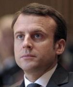 Après le costard et l'ISF, la popularité de Macron en baisse début juin
