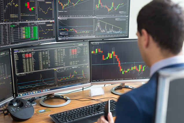 La Bourse de Paris prend le temps de digérer la BCE et les annonces commerciales (-0,07%) CAC40