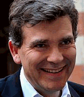Mr Montebourg possède deux LDD, strictement interdit !